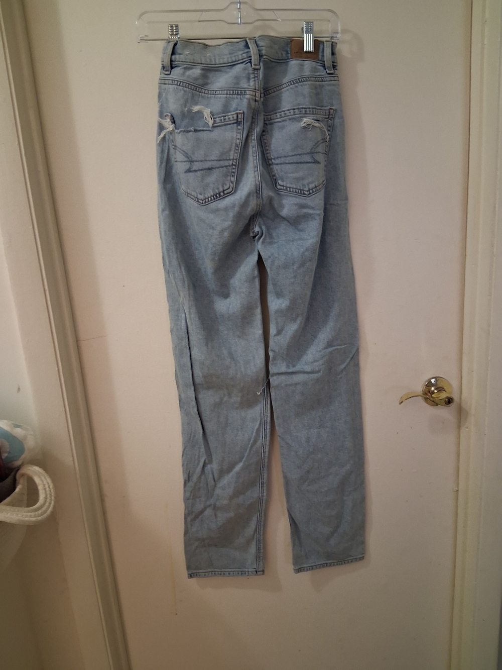 American Eagle Outfitters Light Blue Distressed Baggy Jeans - Picture 2 of 9